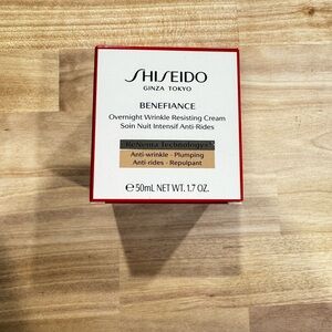 Shiseido Benefiance Overnight Cream with Red Accents